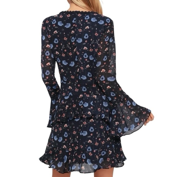 Lulus Bravissima Floral Print Flounce Sleeve Ruffled Dress Navy Blue Size Large - Picture 2 of 9